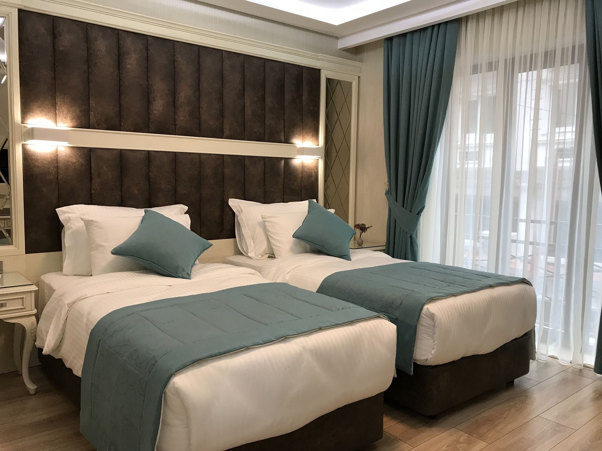 Novelty Hotel Istanbul Eksteriør billede